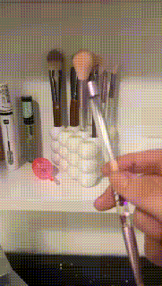 trucco spazzole titolare supporto 3d print model - Mito3D