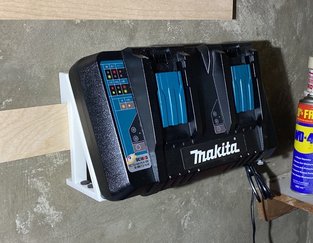 makita dual battery charger french cleat mount 18v dc18rd wall woodworking diy 3D print model - Mito3D