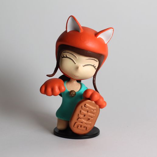 maneki neko gato niña capucha suerte llamando fortuna anime 3D print model - Mito3D