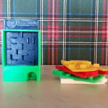 marbre garçon jeu exécuter jouet gameboy de poche pacman 3d print model - Mito3D