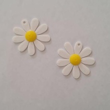 margarita rings hoop hoops earring earing chamomile flower petals 3d print model - Mito3D