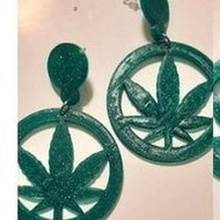marijuana earrings jewelry 3d print model - Mito3D