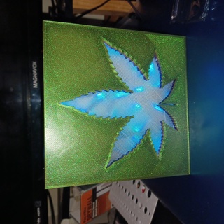 marijuana hoja ligero maceta luces 3d print model - Mito3D