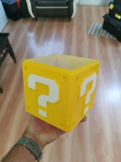 mario bros candy bucket Game cube 3d print model - Mito3D