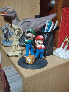 mario luigi diorama manos Nintendo game Boy vídeo jogos 3d print model - Mito3D