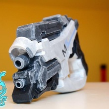 mass effect m5 falange pistola gioco 3d print model - Mito3D