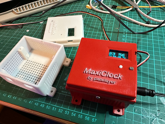 maxiclock 4 digit 7-segment clock driven by esp8266 arduino 3d print model - Mito3D