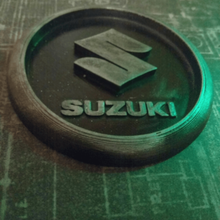 medaillon suzuki a arte sinais de logotipos 3d print model - Mito3D