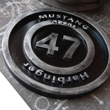 medalhão de mustang prenúncio vários agente 47 3d print model - Mito3D