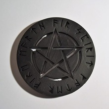 medaglione wicca medaglia moda wiccan pentacolo runico 3d print model - Mito3D