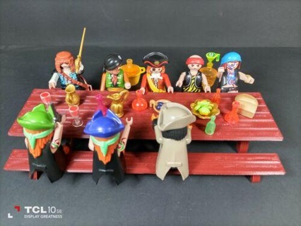 medieval long meeting table complement playmobil complements 3d print model - Mito3D