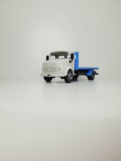 mercedes benz 1114 1 32nd escala montaje equipo modelado camión 32 miniatura 3d print model - Mito3D