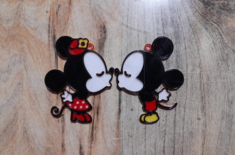 Mickey Minnie baiser porte clés chaînes foin Saint Valentin journée l'amour 3d print model - Mito3D