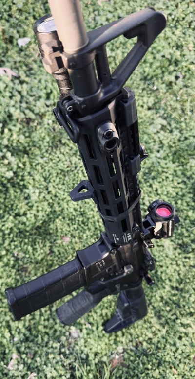 micro mlok parada mão ar15 rifles acessórios anexos paradas apertos arma fogo airsoft 3d print model - Mito3D