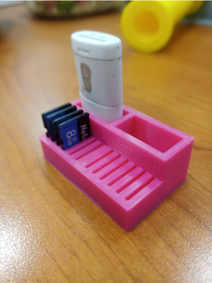Mikro sd USB Stick Veranstalter Unterstützung Archivierer unterstützen 3d print model - Mito3D