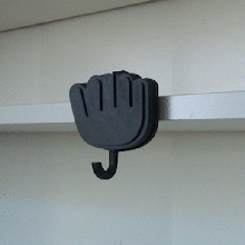 dedo chaveiro chave Diversão arte humano mão robô decoração suporte parede 3d print model - Mito3D