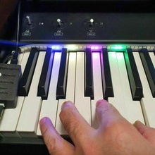 midi2neopixel piano LED visualizador tira ws2812b música 3d print model - Mito3D
