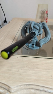 miku dolma kalem Kulp destek Kalemlik tablet Hatsune anime mini minyatür reçine Bedava 3d print model - Mito3D