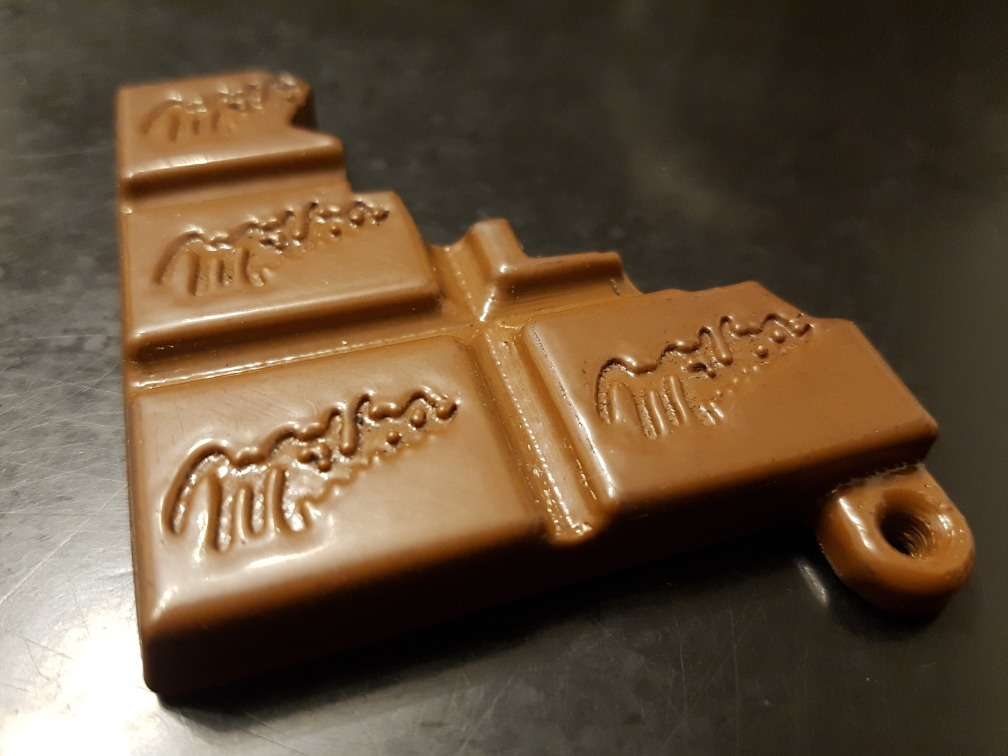 milka Schoko Schlüsselbund 3d Schlüsselanhänger Schokolade Schlüssel Kette Zubehör Requisiten Mode 3D print model - Mito3D