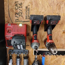 milwaukee drill driver wall mount cordless tool m18 3d print model - Mito3D