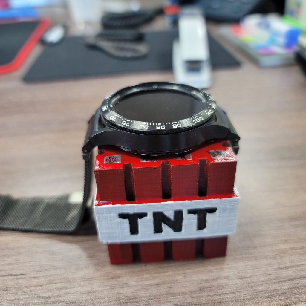 Minecraft tnt manzana galaxia reloj cuna Samsung cargando inteligente 3D print model - Mito3D