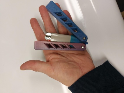 mini bic balisong cuchillo mariposa caso funda minibic cazamariposas 3d print model - Mito3D