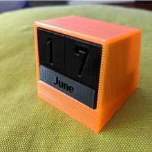mini cubo de calendário gadget fidget office 3d print model - Mito3D
