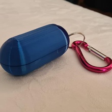 mini cuffia titolare - caso moda cuffie keychain 3d print model - Mito3D