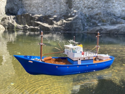 mini rc pesca barca distanza controllato nave acqua scala giocattolo 3d print model - Mito3D