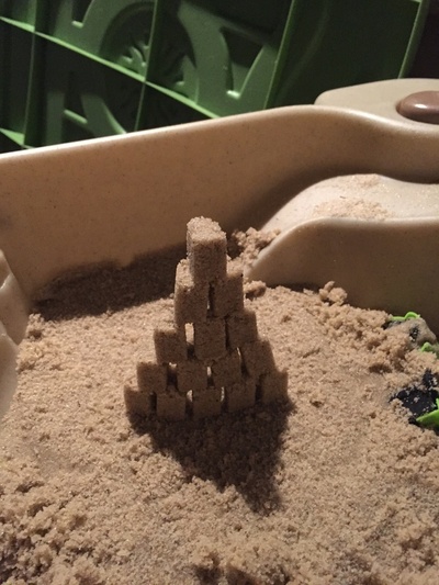 mini sabbia castello edificio blocchi bloccare costruire buildacastle sfida creare creatività collina stupido apprendimento creazione edifici strutture 3d print model - Mito3D