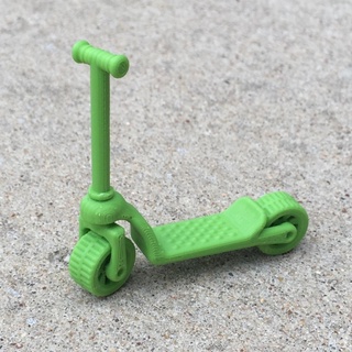 mini scooter solide multi material jouet miniature tintinnabulement impression endroit mouvement roues 3d print model - Mito3D