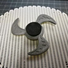 mini spinning blade game 3d print model - Mito3D