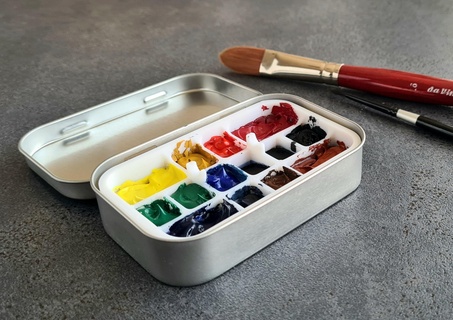 mini watercolor palette altoids tin cans - 14 wells brush holder Art travel can paint box metal pans gouache art supplies brushholder tube 3d print model - Mito3D