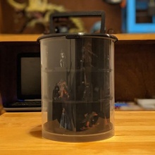 miniature dice storage travel display 10 35mm tabletop miniatures holds 21 minis set mini dnd pathdinder warhammer sw legion holder 3d printed disk retro game gaming 3d print model - Mito3D