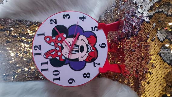 Minnie l'horloge disney 3d print model - Mito3D