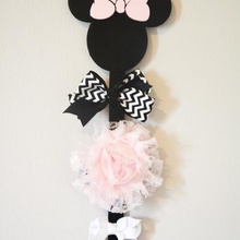 minnie mouse bow holder home nursery girl hair decor kids 3d print model - Mito3D