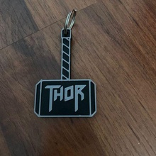 mjolnir Thor porte clés bicolore merveille bandes dessinées Marvel vengeurs gadgets 3d print model - Mito3D