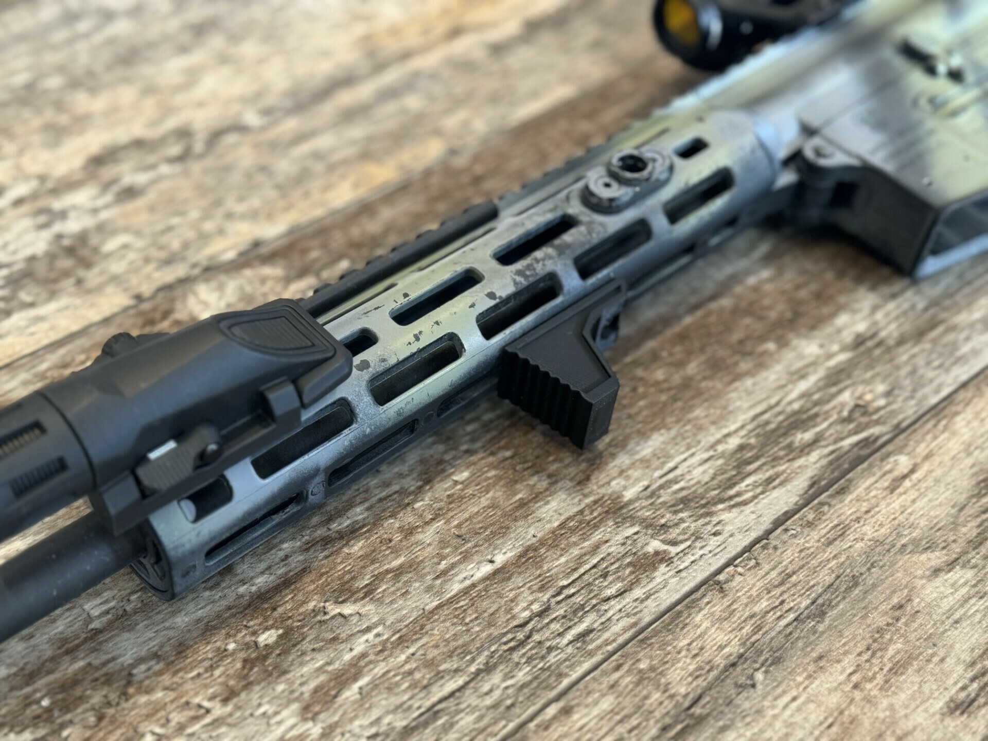 mlok handstop vari ar15 presa 3D print model - Mito3D