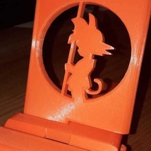 mobile phone holder - goku cell support 3d print model - Mito3D