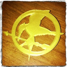 mockingjay pin fashion costume ultimaker hunger games faberdashery brooch 3d print model - Mito3D