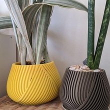 modern planter vase poly indoor 3d print model - Mito3D