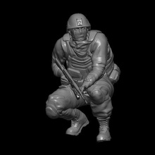 moderno soldato accovacciato 3d print model - Mito3D