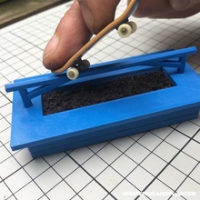 modulare tastiera rampa fioriera gioco concorso fingerboarding vaso di fiori in miniatura miniature fioriere scala modello tech deck tinkercad 3d print model - Mito3D