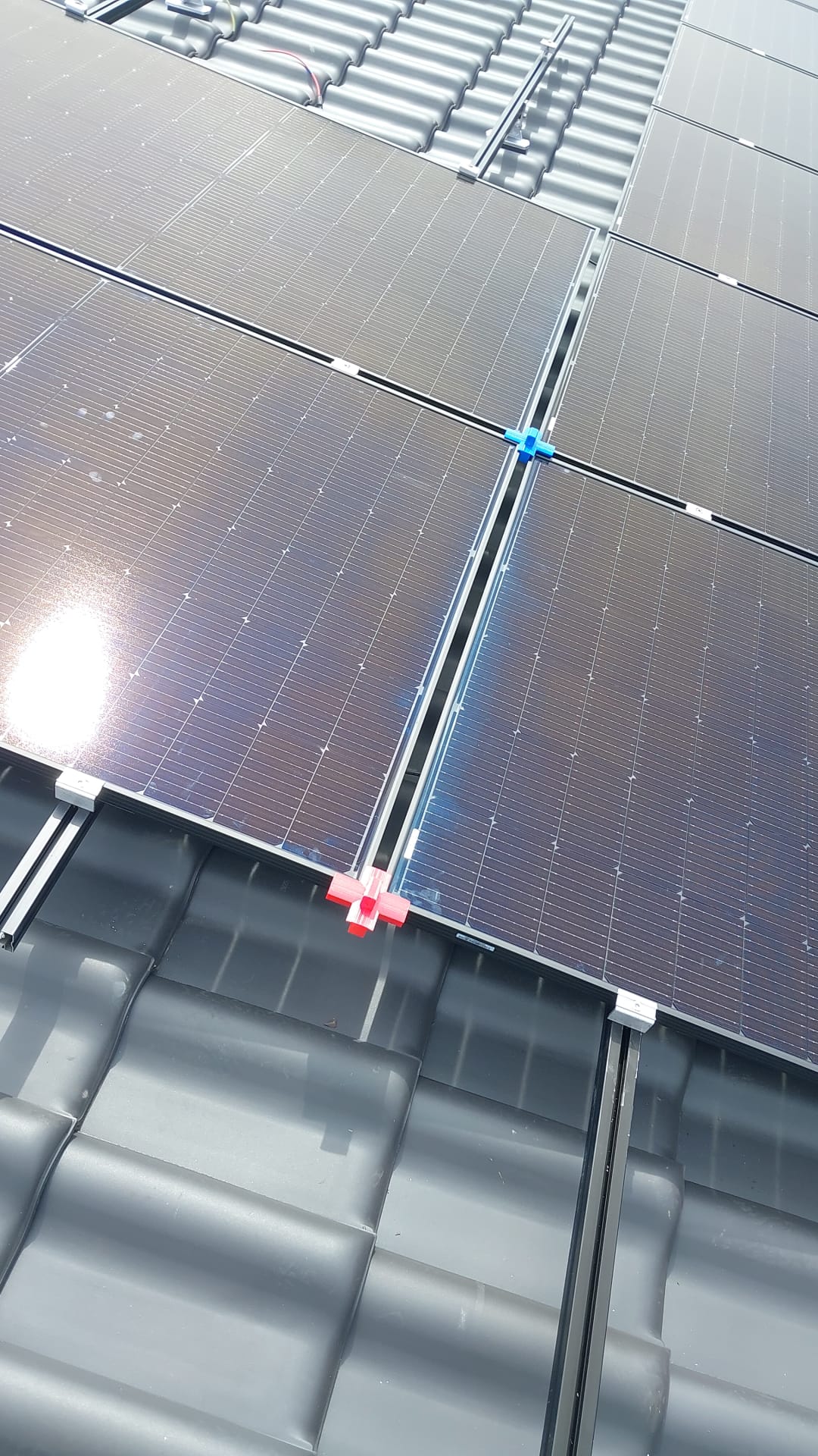 module traverser photovoltaïque solaire 3D print model - Mito3D