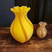 moment vase 3 art décor de la décoration fleurs en spirale mode spiralized vases vaso sculptures 3d print model - Mito3D
