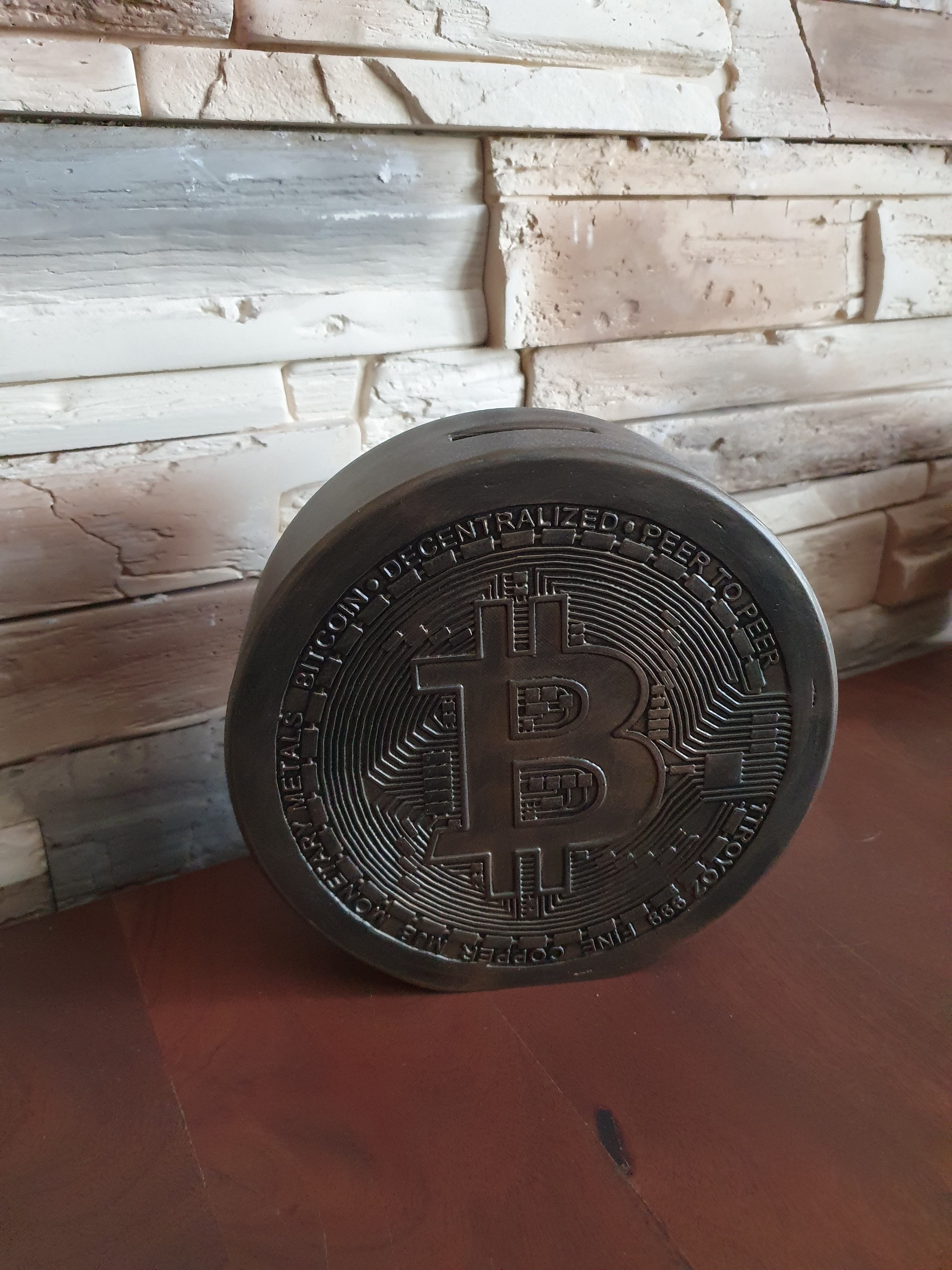 Geld Box btc Bitcoin Bank Behälter 3D print model - Mito3D