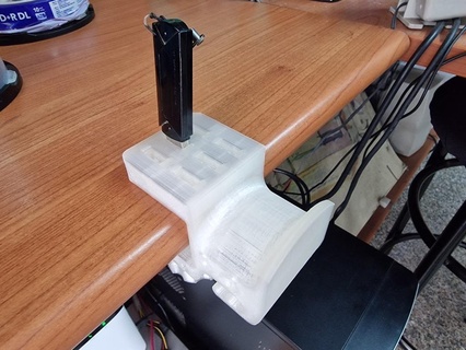 mostro bocca cuffia titolare supporto ridotto USB cuffie Audio 3d print model - Mito3D