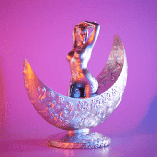Luna barca arte statua nudo femmina corpo 3d print model - Mito3D