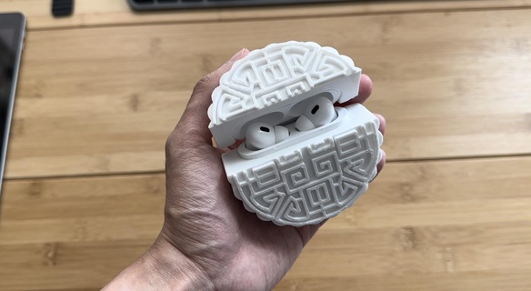 moon cake airpods pro 2 case apple airpodspro2 3d print model - Mito3D