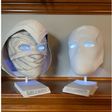 moon knight helmet stand 3d print model - Mito3D